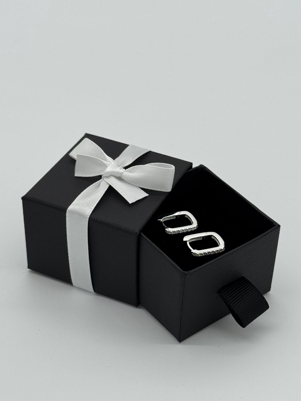 Klappcreolen Silber 925 - Moderne 18 Steine