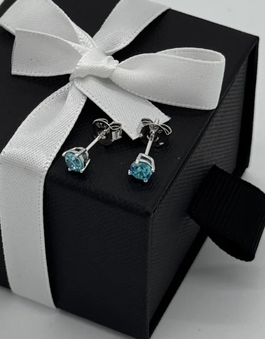 Ohrstecker Silber 925 - Aqua Mare 4mm