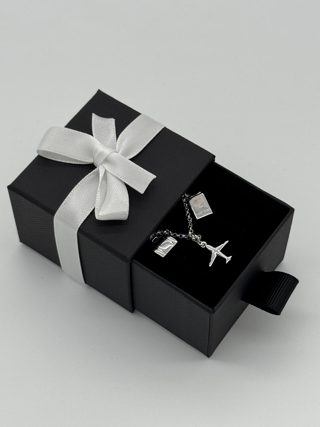 Flugzeug, Koffer und Reisepass Silberarmband 925 - Reise