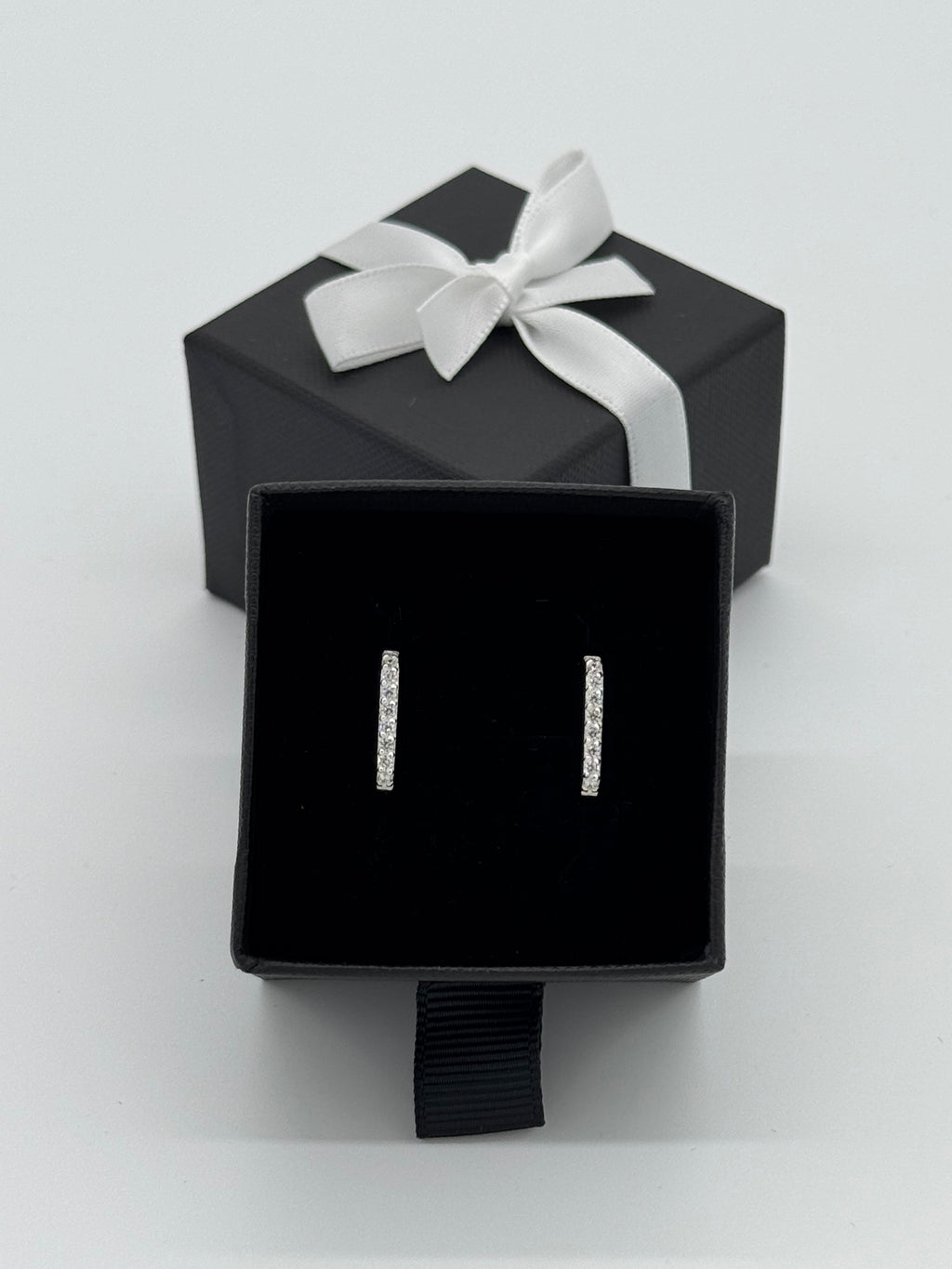 Klappcreolen Silber 925 - Moderne 18 Steine