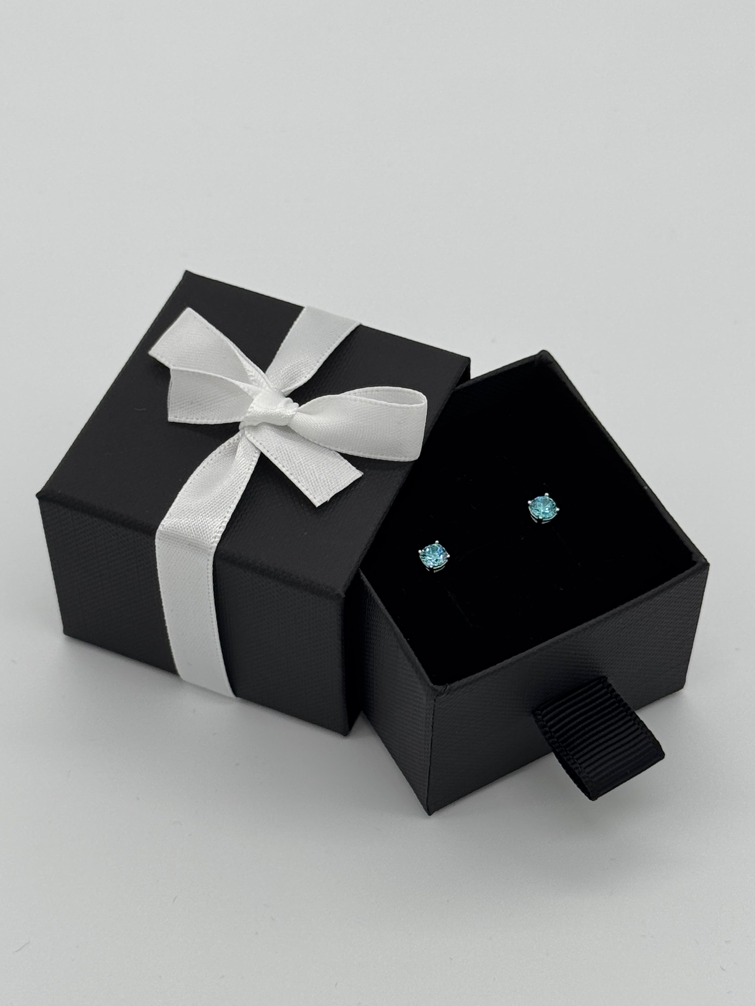 Ohrstecker Silber 925 - Aqua Mare 4mm